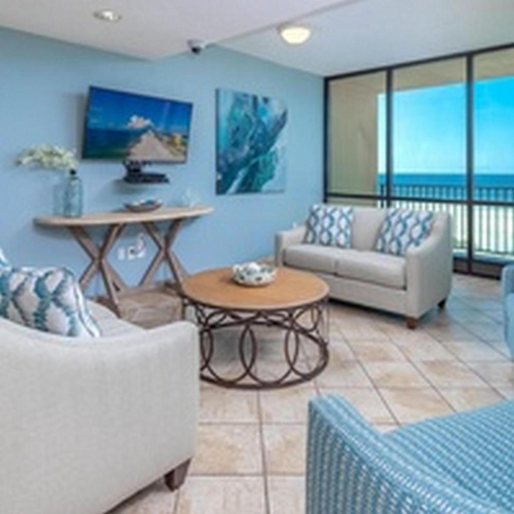 Corner Suite – Gulf Front interior